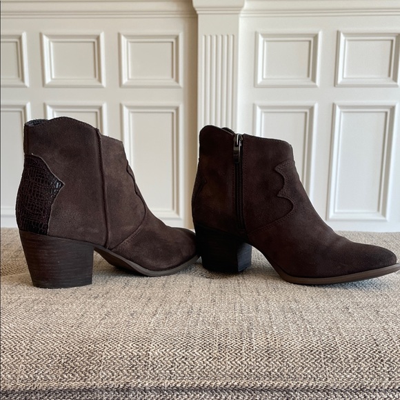 Marc Fisher Western Booties, Leather and Suede - Picture 1 of 7